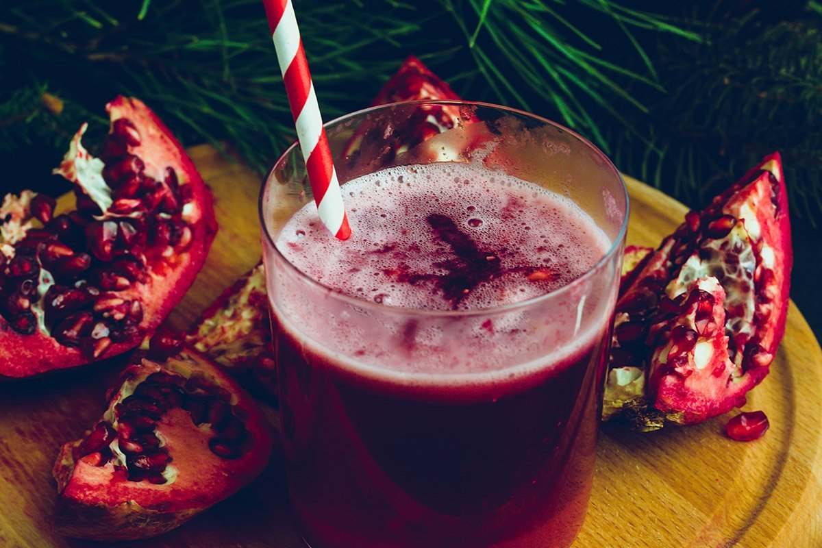 5 Holiday Cocktails and Mocktails for Your Holiday Gatherings - Joylux