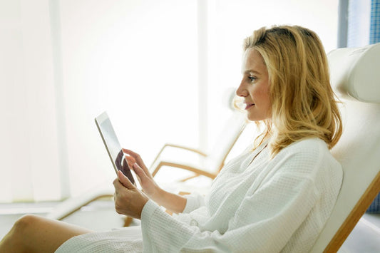 Can AI Help You Understand Menopause? - Joylux