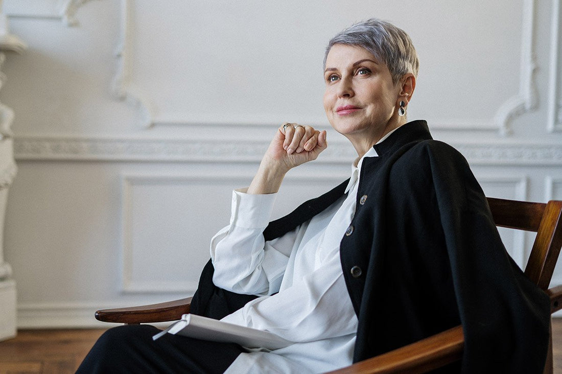 Understanding menopause and the common symptoms - Joylux